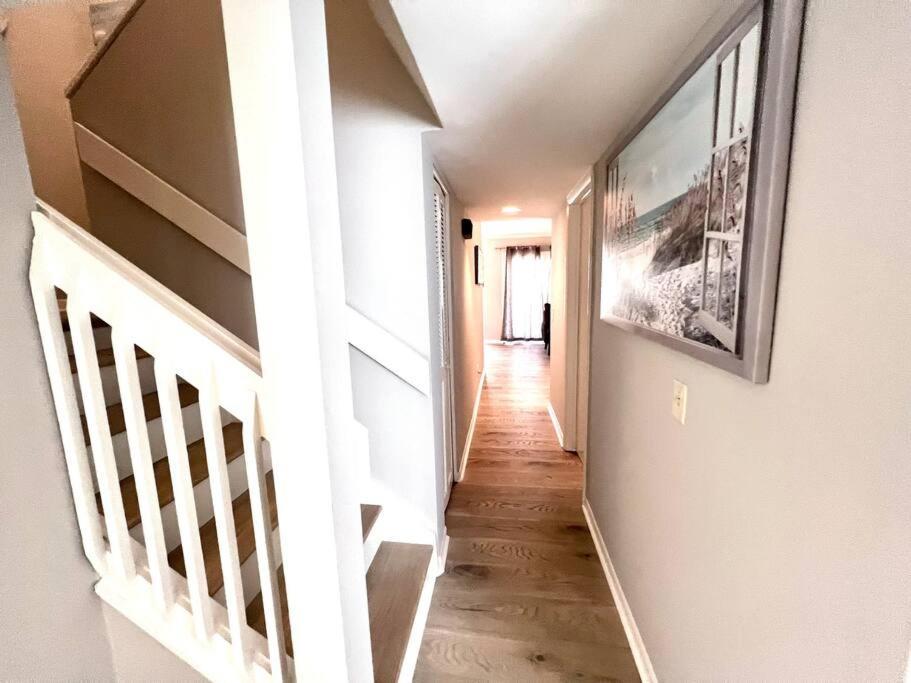 New Pics! Harbour Town 3Br/3Ba - Pool Access - Book Now Villa Hilton Head Island Buitenkant foto