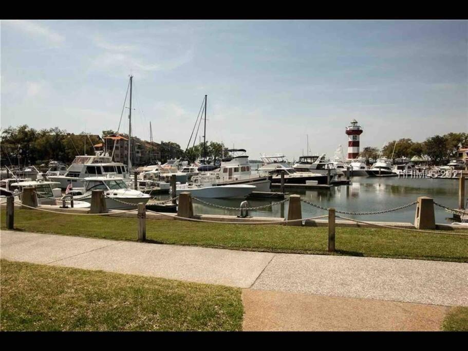 New Pics! Harbour Town 3Br/3Ba - Pool Access - Book Now Villa Hilton Head Island Buitenkant foto