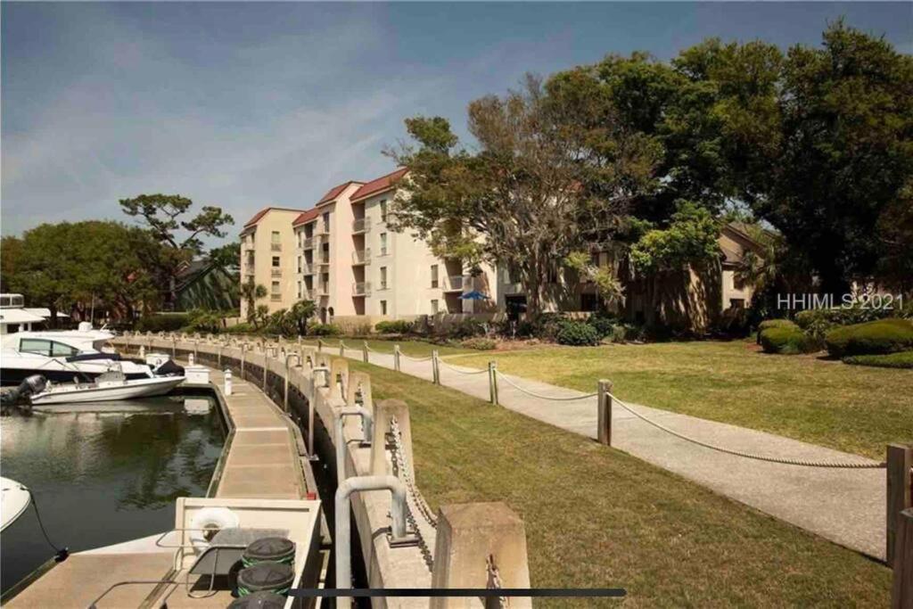 New Pics! Harbour Town 3Br/3Ba - Pool Access - Book Now Villa Hilton Head Island Buitenkant foto