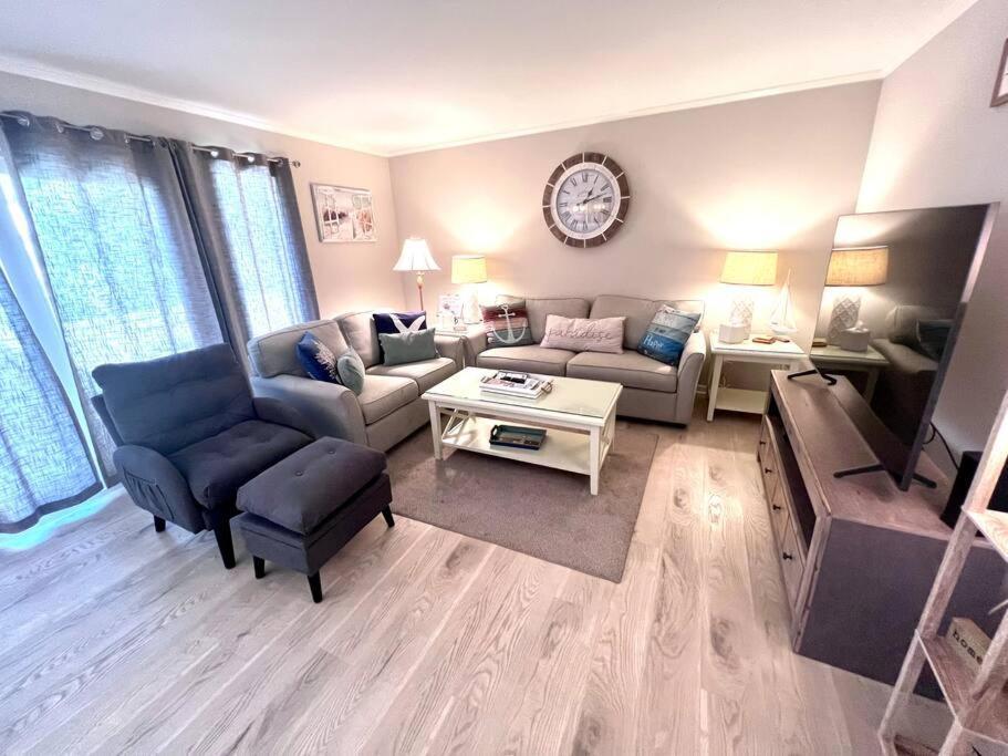 New Pics! Harbour Town 3Br/3Ba - Pool Access - Book Now Villa Hilton Head Island Buitenkant foto
